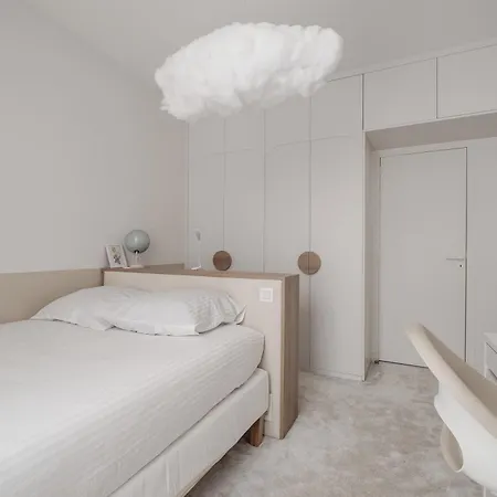 Veeve - Sky Dreams Paris