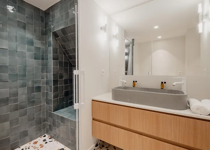 Veeve - Sky Dreams * פריז